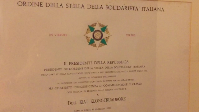 Kongtruadroke Dott. Kiat Commendatore dell'Ordine della Stella d'Italia