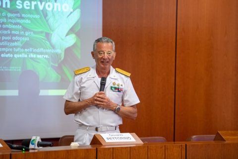Comandante Generale del Corpo delle Capitanerie di Porto Guardia Costiera Ammiraglio Giovanni Pettorino