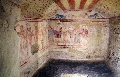 Tomba del Guerriero Necropoli dei Monterozzi a Tarquinia Foto di Sailko su Wikimedia Commons CC BY 3.0