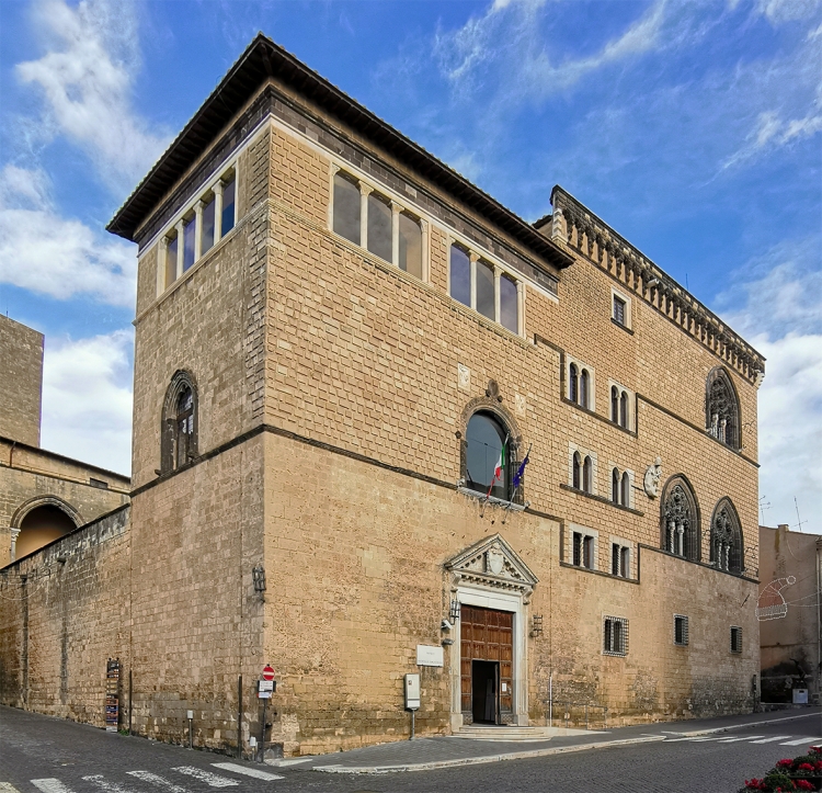 palazzo vitelleschi 1